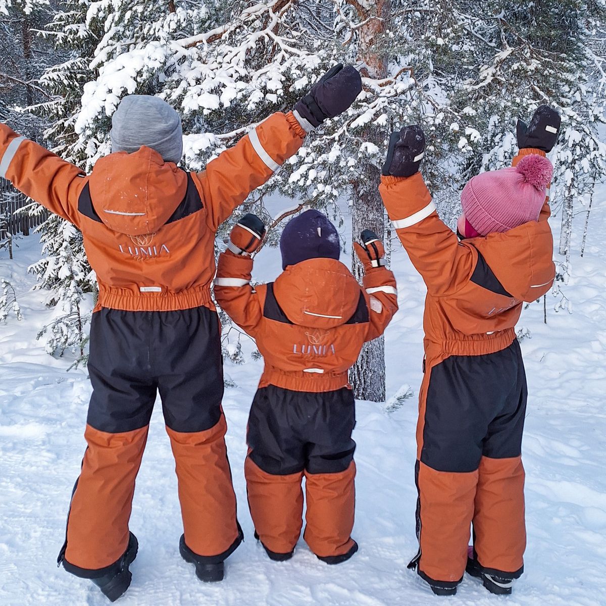 Children's Winter Clothing Set - Image 7